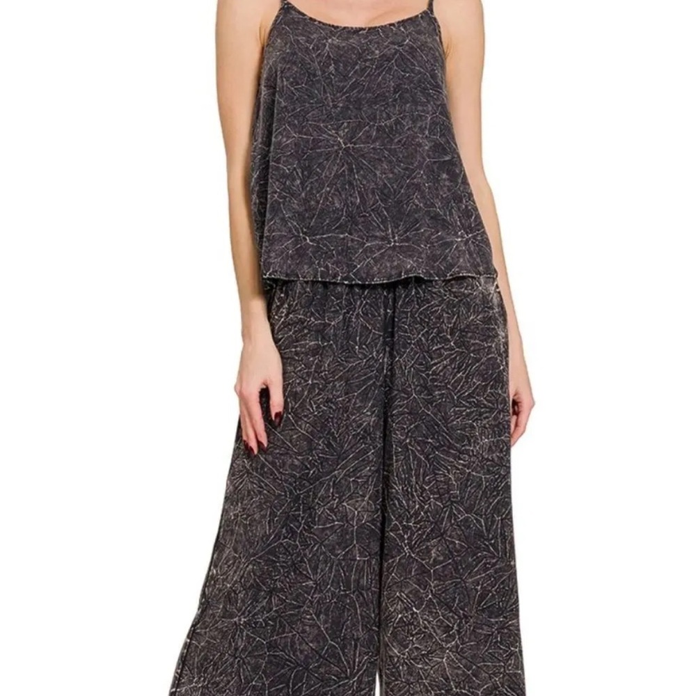 Zenana Woven Acid Crinkle
Washed Cami & Pants 2 Piece
Set